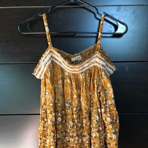 NWT floral cold shoulder